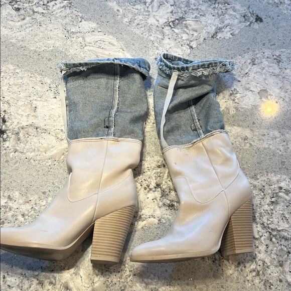 Steve Madden MADDEN Denim Blue and White Boots Ankle Booties Size 7 - Picture 11 of 11